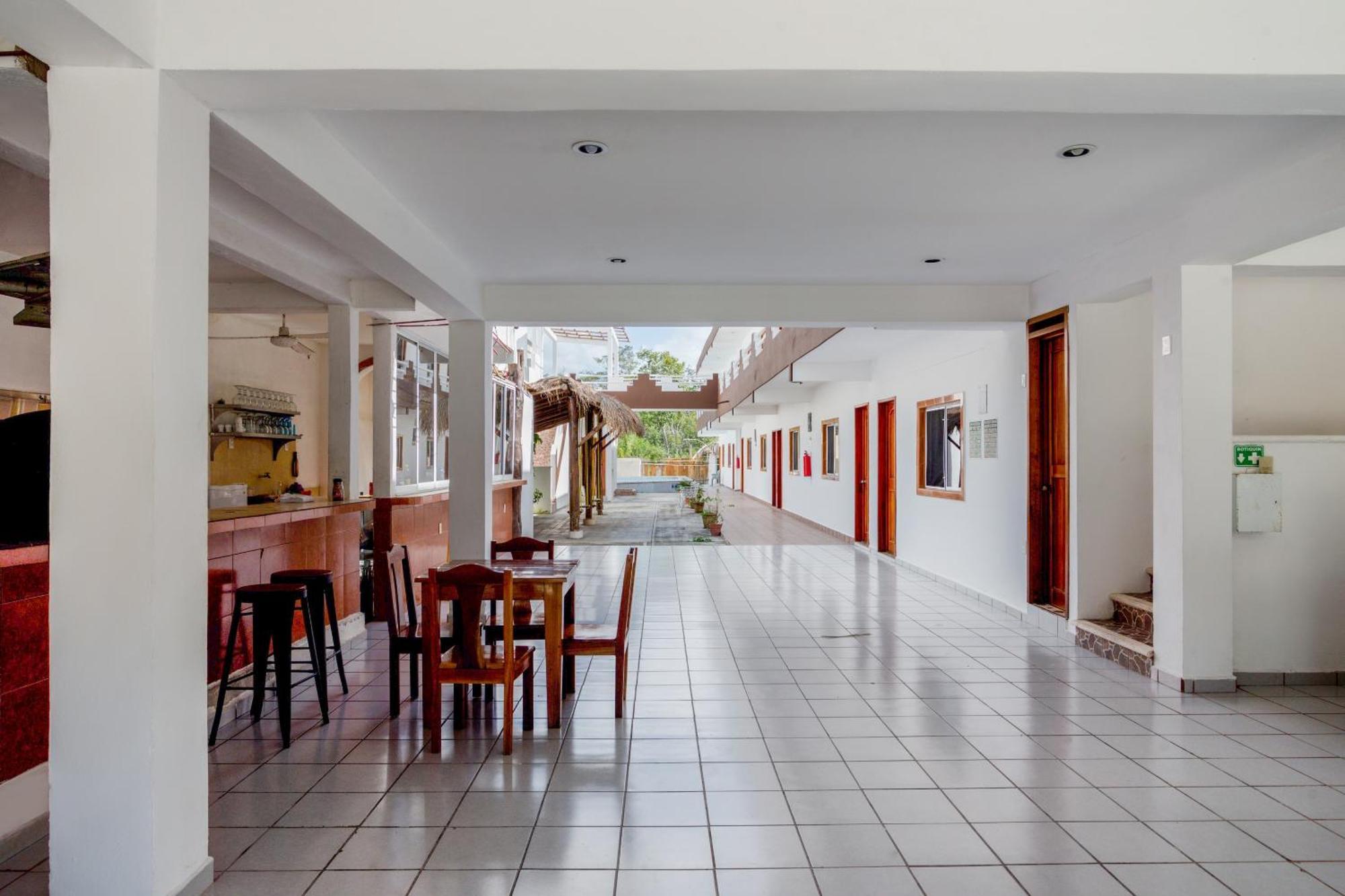 Oyo Hotel Palma Real Tulum Eksteriør billede