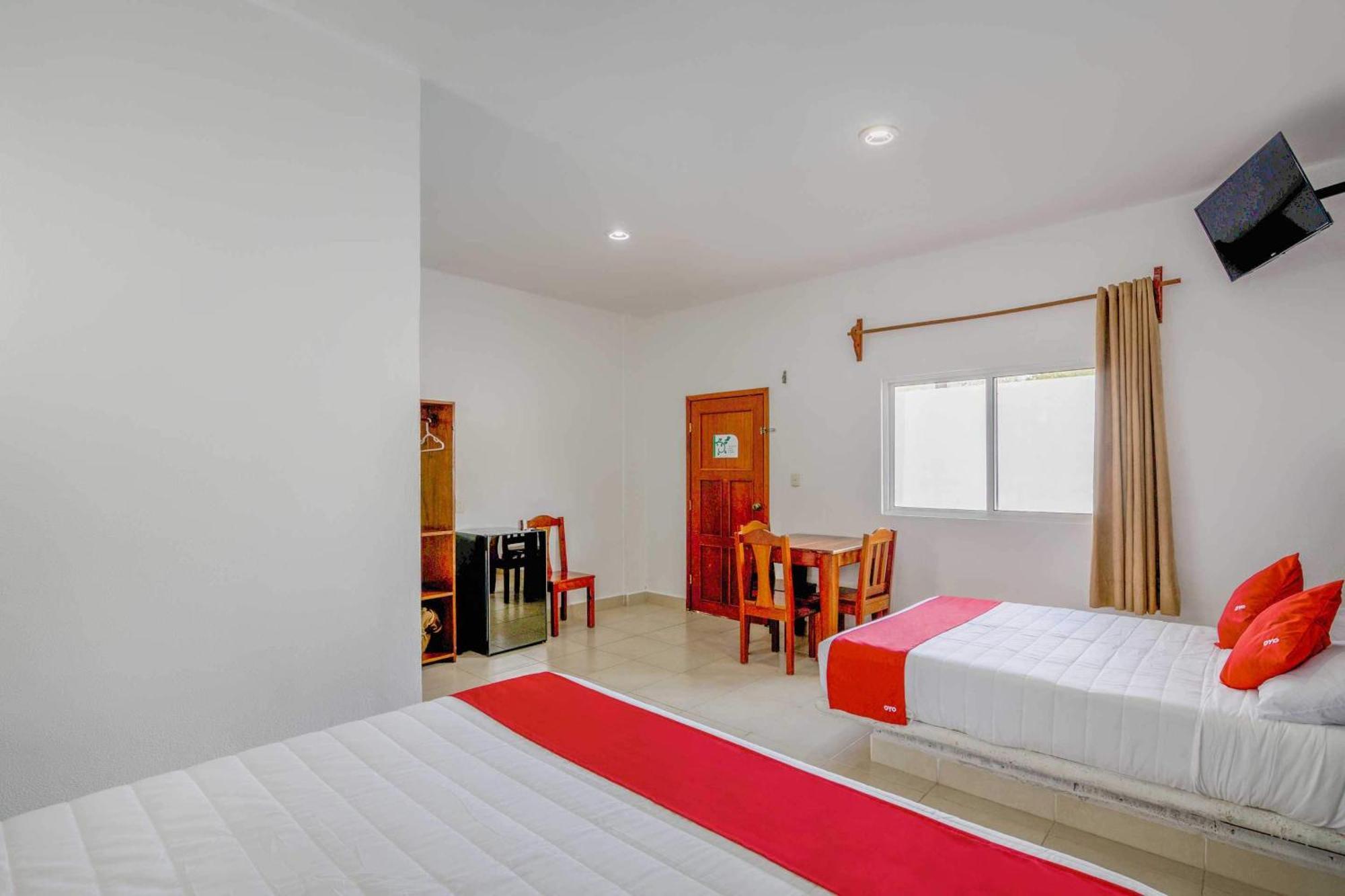 Oyo Hotel Palma Real Tulum Eksteriør billede